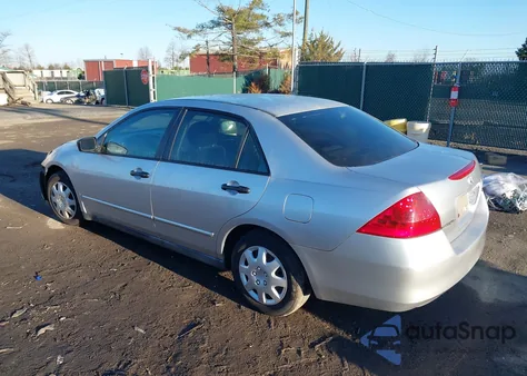 2006 Honda Accord from USA, damaged, VIN 18GCM56156A105667